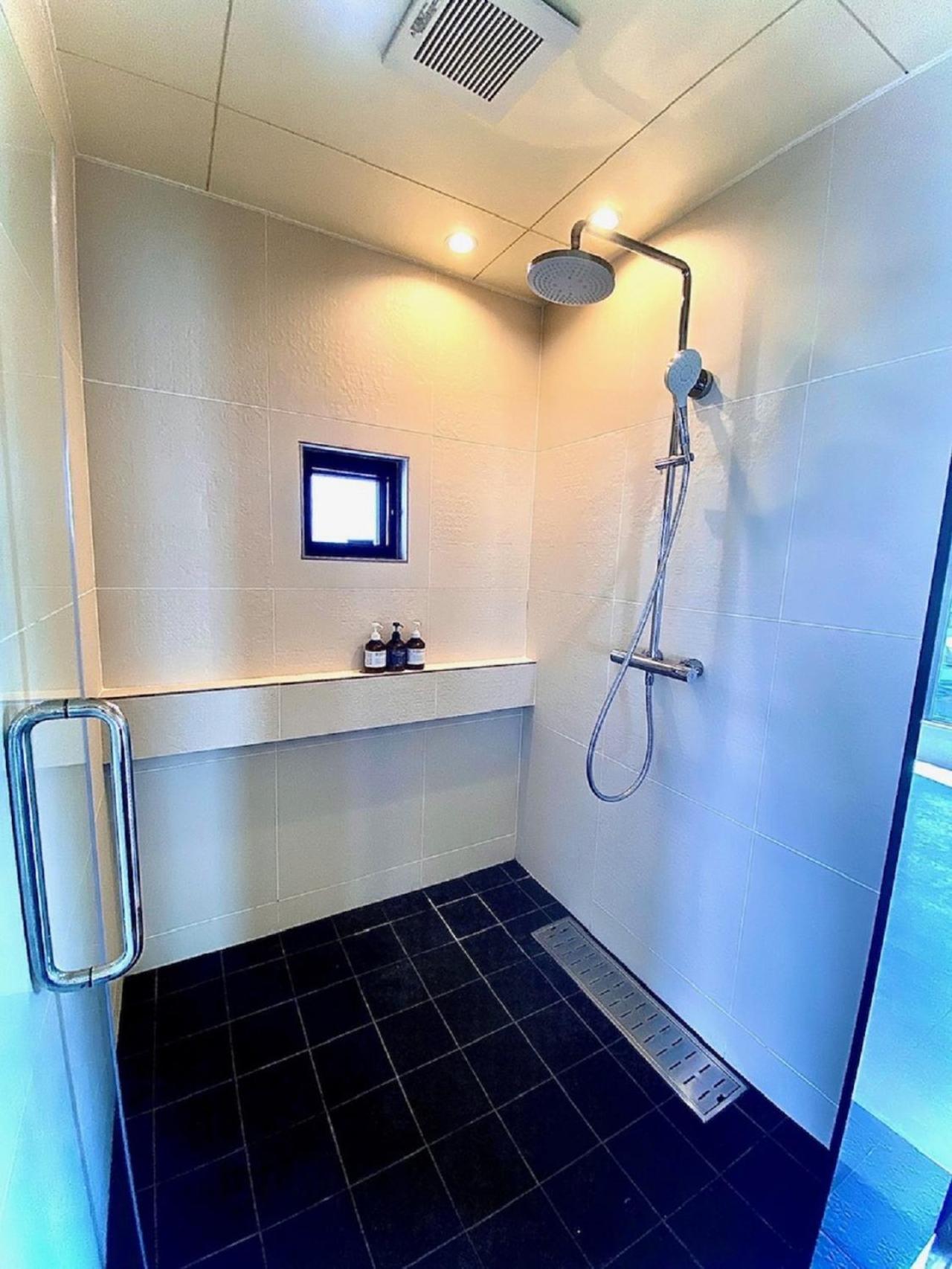 Senahahausub03 Appartement Yomitan Buitenkant foto